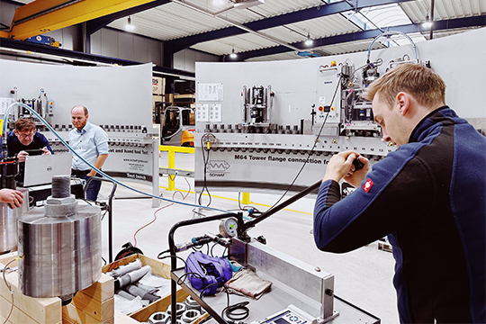 Zeugnisse und Tests
Nach Kundenwünschen und hauseigenen Prüfständen für viele Produkte