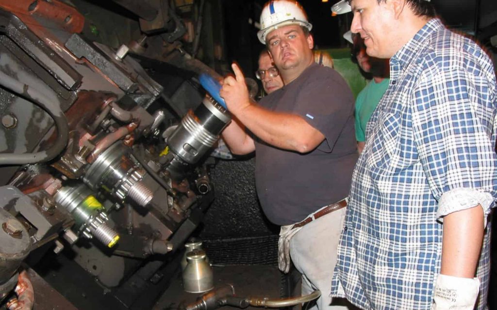 Allgemeiner Maschinenbau mit Mitarbeitern von Schaaf