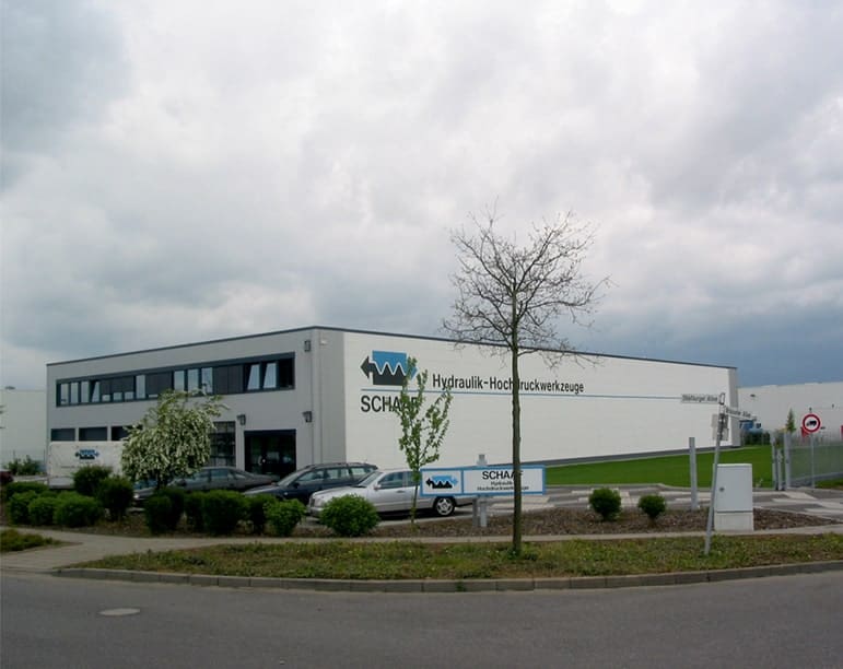 New building and relocation to 1,600 m²